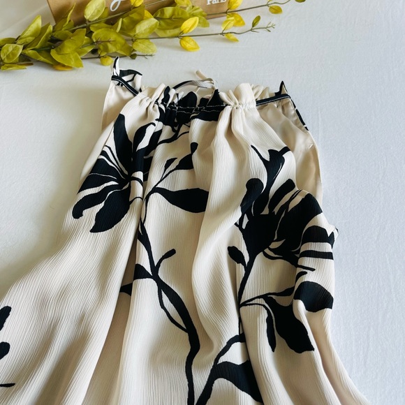 H&M Floral Tank - Picture 3 of 5